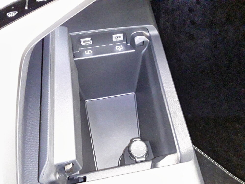 Occasion PEUGEOT 5008 5008 Hybrid 145 e-DCS6 - GT