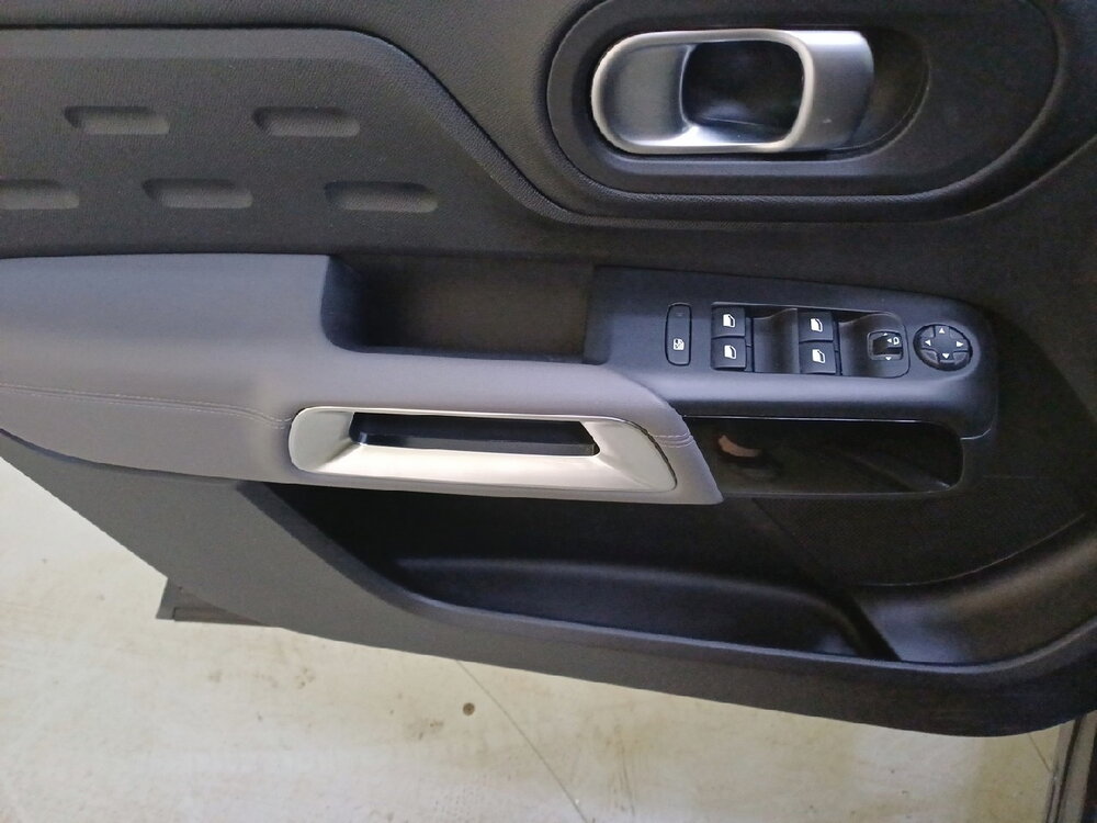 Occasion CITROEN C5 AirCross C5 Aircross Hybride Rechargeable 225 S&S e-EAT8 - C-Series