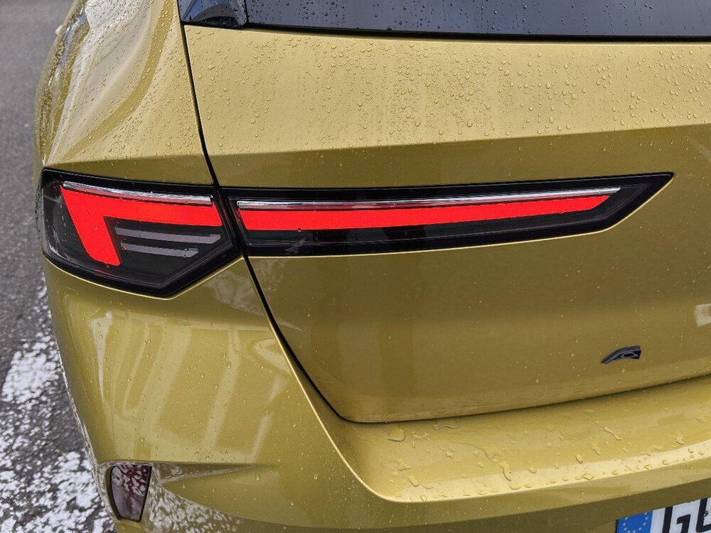 Occasion OPEL Astra Astra 1.2 Turbo 130 ch BVA8 - Ultimate