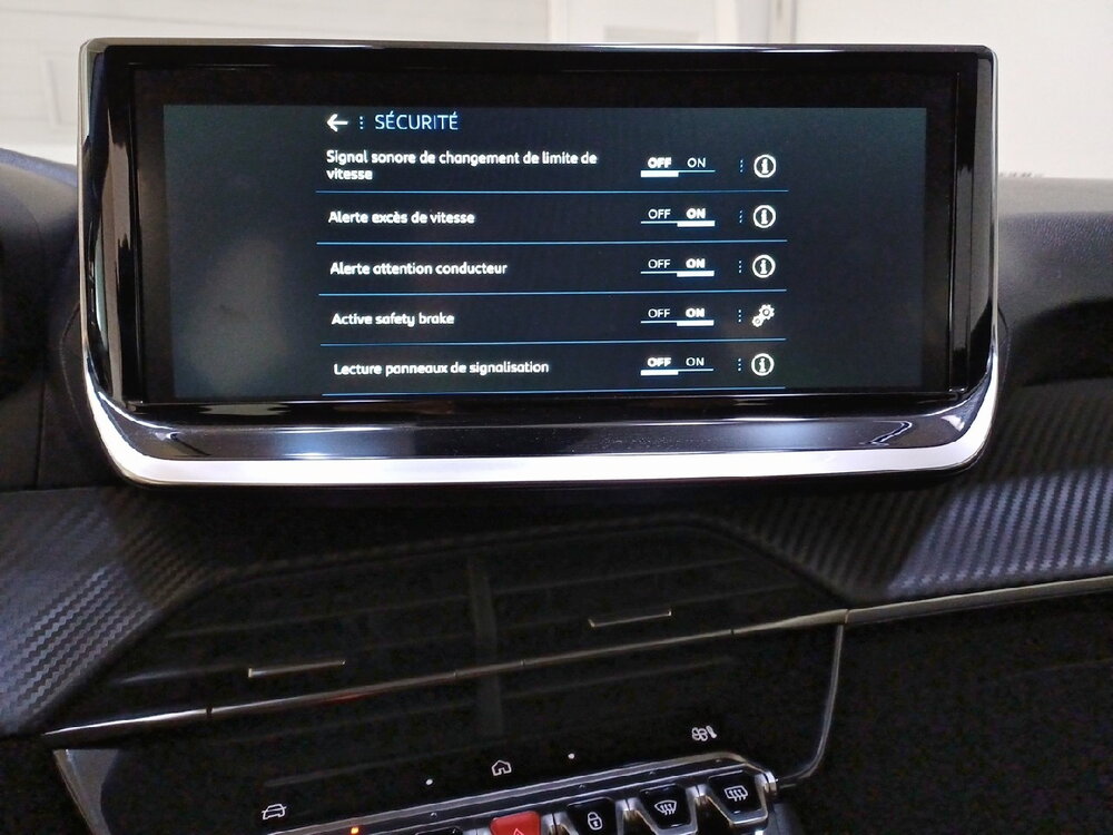 Occasion PEUGEOT 208 208 Hybrid 100 e-DCS6 - Style
