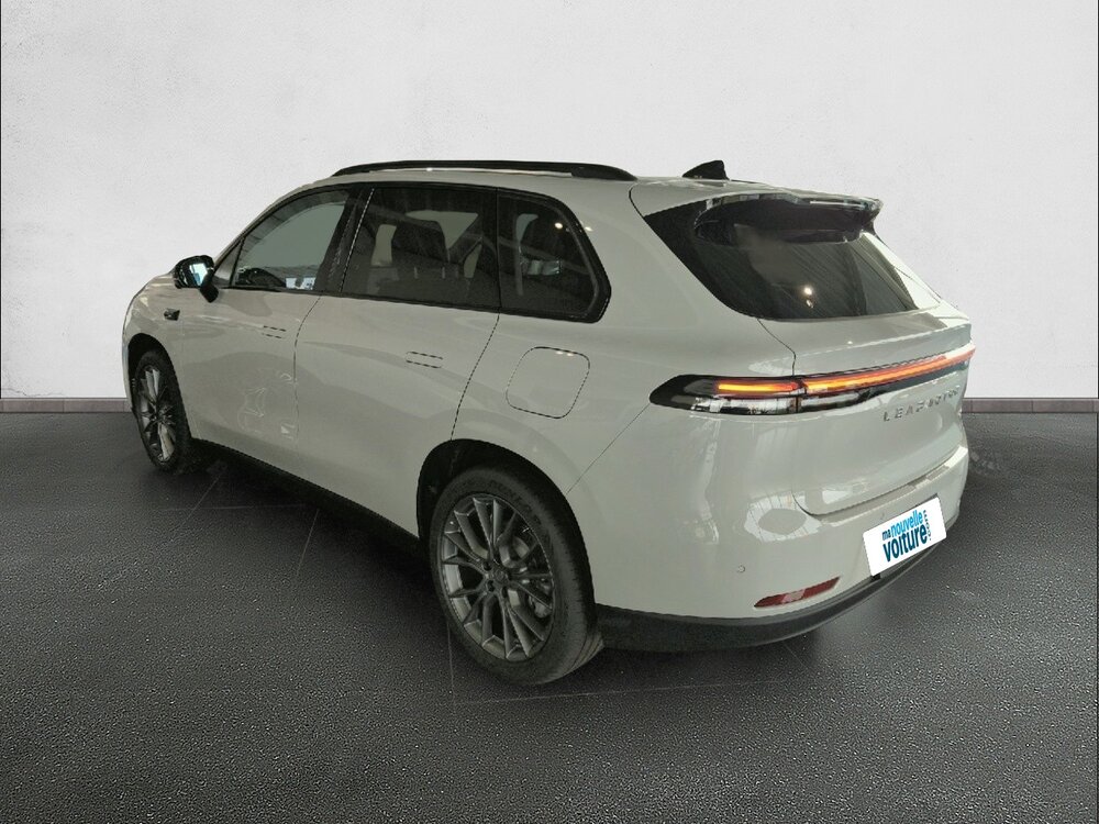 Occasion LEAPMOTOR C10 C10 REEV 28.4 kWh - 158 kW - Design