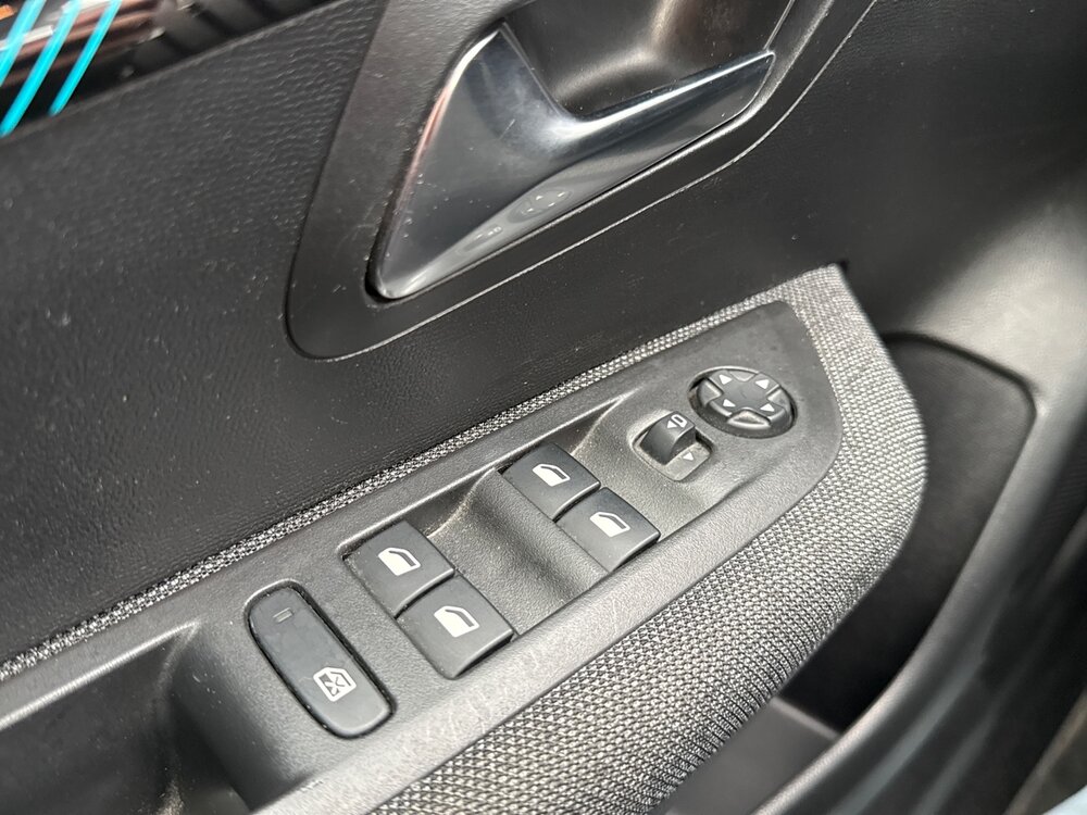 Occasion PEUGEOT 208 208 PureTech 75 S&S BVM5 - Style