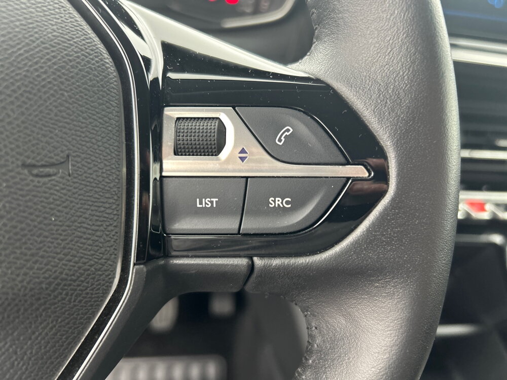 Occasion PEUGEOT 208 208 PureTech 100 S&S BVM6 - Active