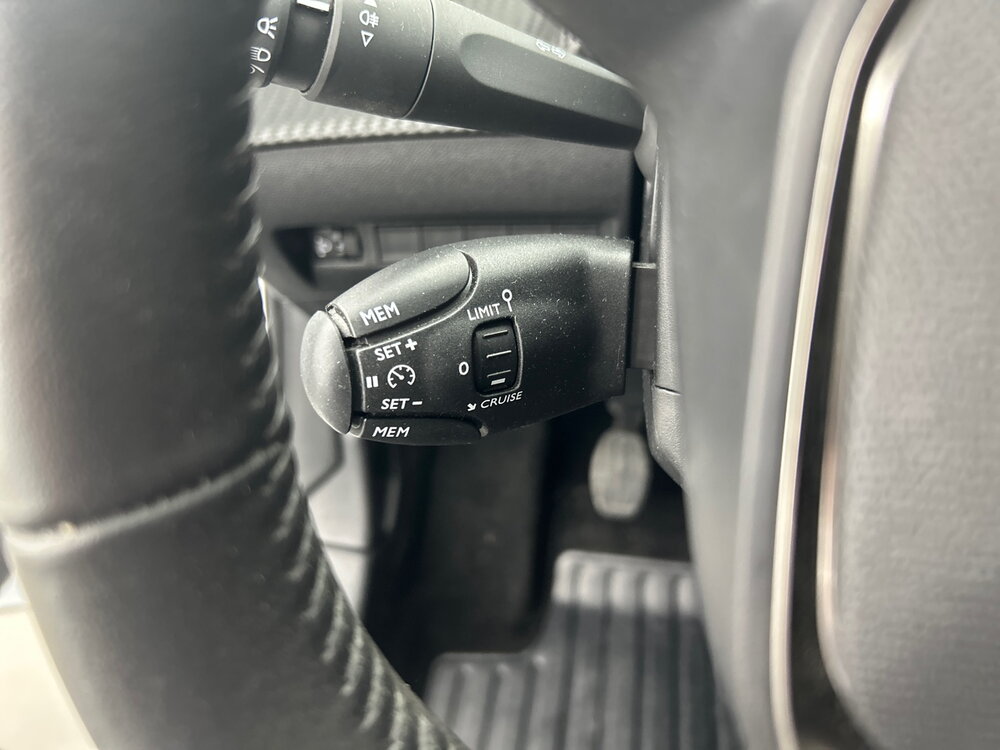 Occasion PEUGEOT 208 208 PureTech 100 S&S BVM6 - Active