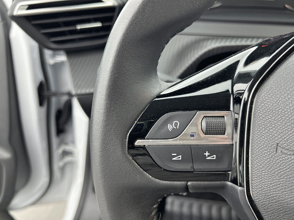 Occasion PEUGEOT 208 208 PureTech 100 S&S BVM6 - Active