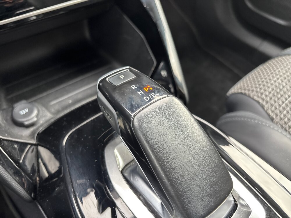 Occasion PEUGEOT 2008 2008 Electrique 136 ch - GT