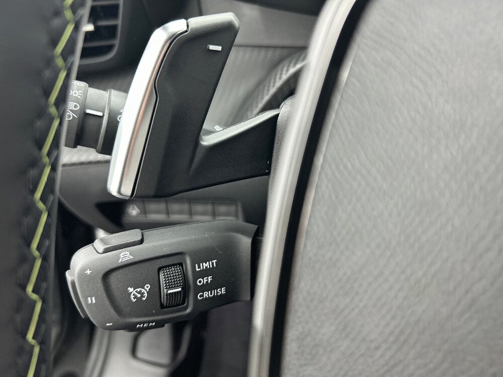 Occasion PEUGEOT 2008 2008 Hybrid 145 e-DCS6 - GT