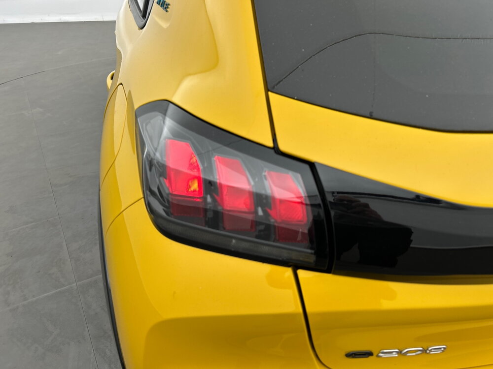 Occasion PEUGEOT 208 208 Electrique 50 kWh 136ch - Style