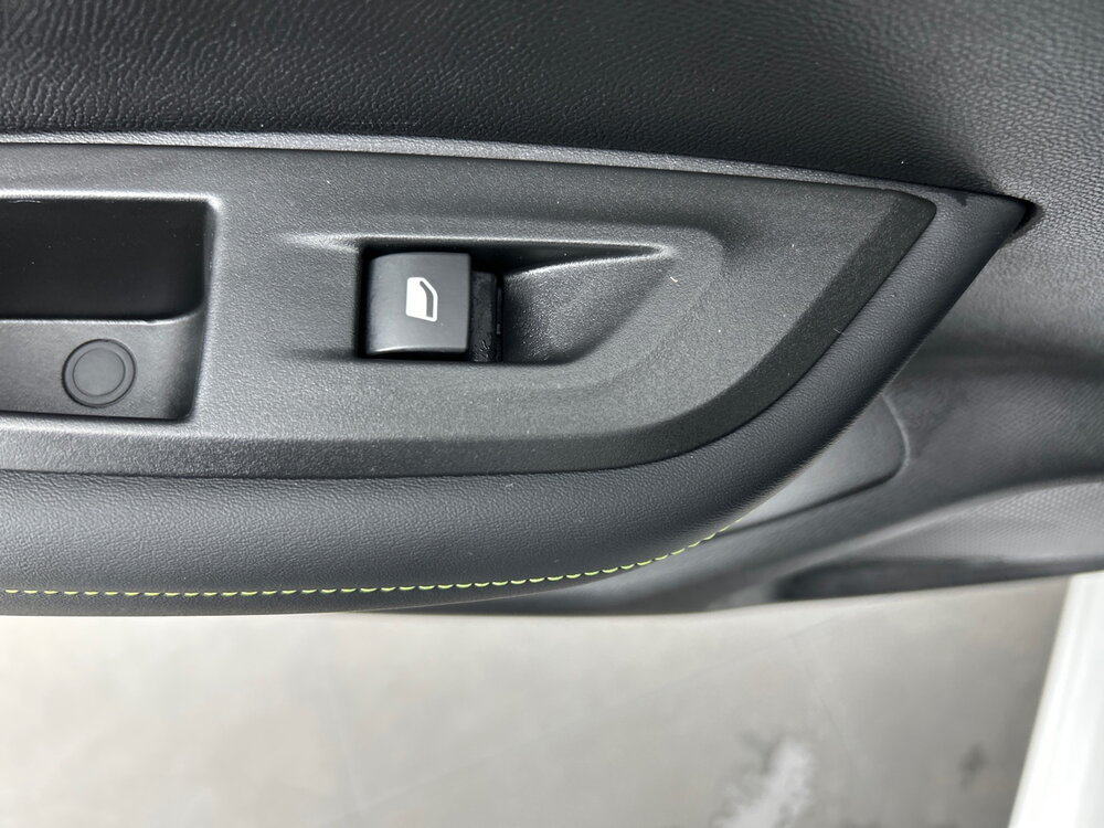 Occasion PEUGEOT 2008 2008 PureTech 130 S&S EAT8 - GT