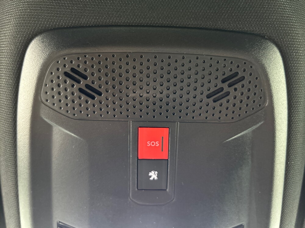 Occasion PEUGEOT 2008 2008 PureTech 130 S&S EAT8 - GT