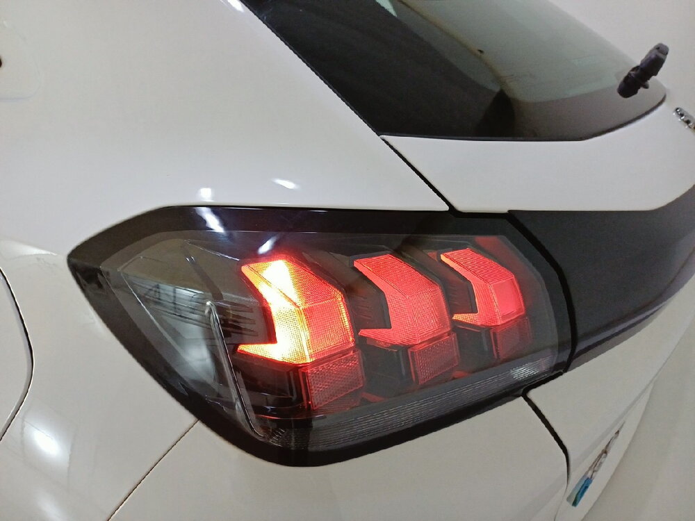 Occasion PEUGEOT 208 208 Electrique 50 kWh 136ch - Active