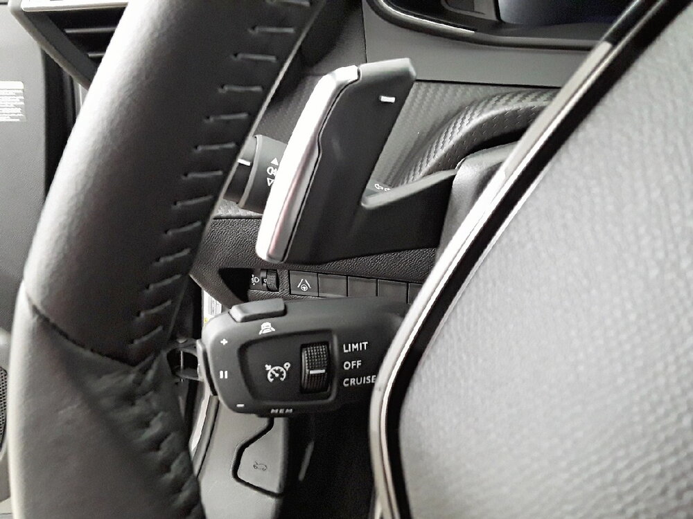 Occasion PEUGEOT 2008 2008 Hybrid 145 e-DCS6 - Allure