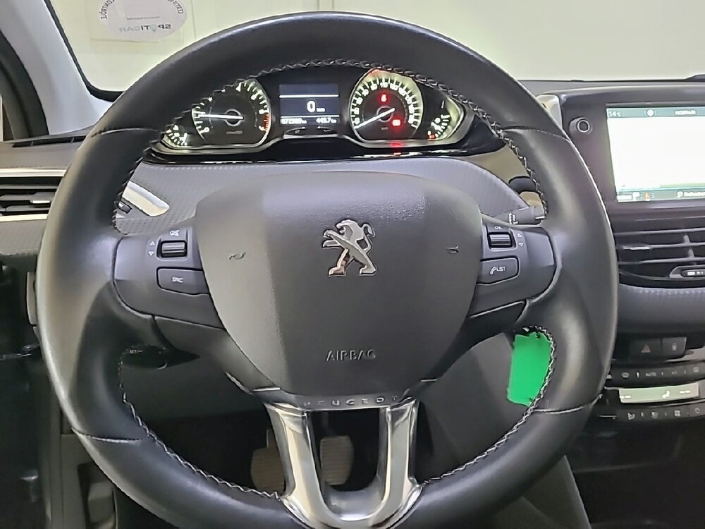 Occasion PEUGEOT 208 208 PureTech 82ch S&S BVM5 - Tech Edition