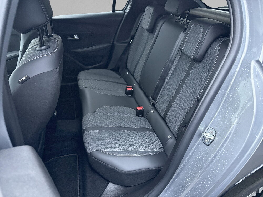 Occasion PEUGEOT 208 208 Hybrid 110 e-DCS6 - série spéciale ENVY