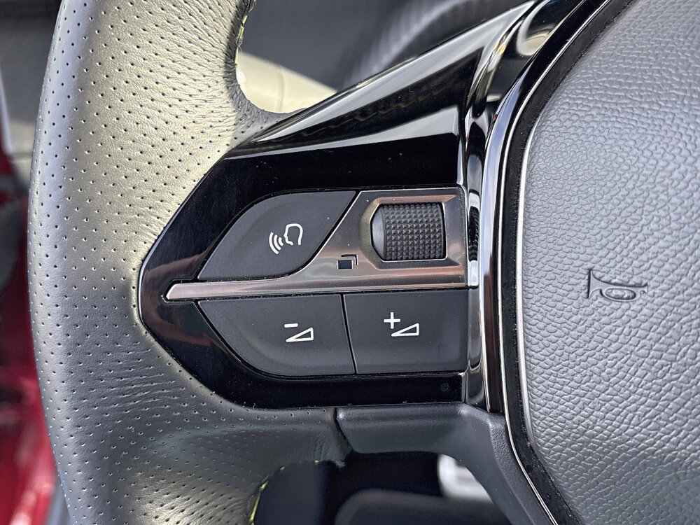 Occasion PEUGEOT 208 208 Electrique 50 kWh 136ch - GT Pack