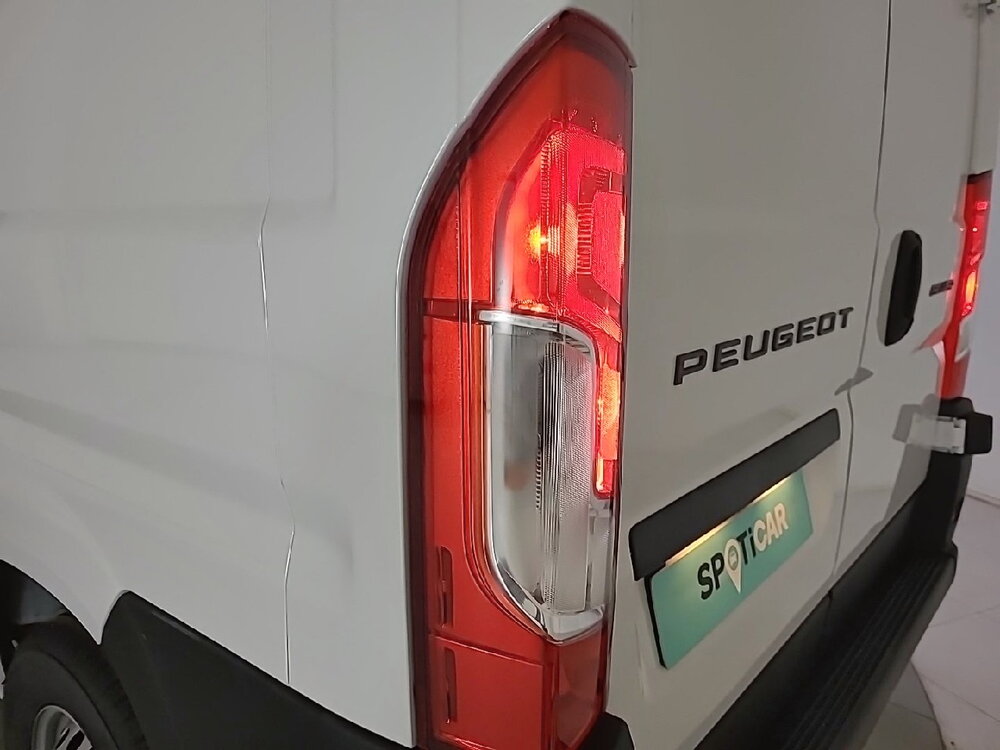Occasion PEUGEOT Boxer BOXER FGN TOLE 3.5 T L2H2 140 S&S BVA8