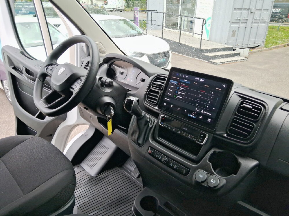 Occasion PEUGEOT Boxer BOXER FGN TOLE 3.5 T L2H2 140 S&S BVA8