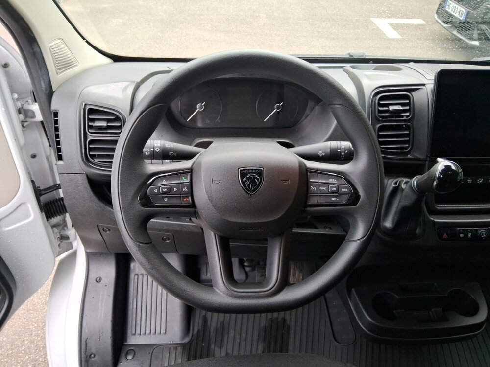 Occasion PEUGEOT Boxer BOXER FGN TOLE 3.5 T L2H2 140 S&S BVA8