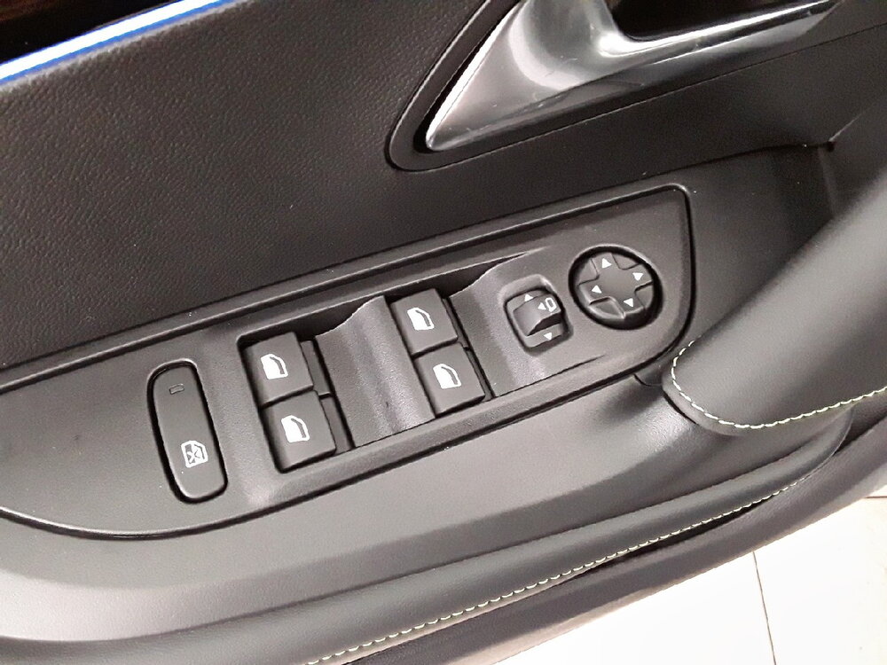 Occasion PEUGEOT 2008 2008 Hybrid 145 e-DCS6 - GT