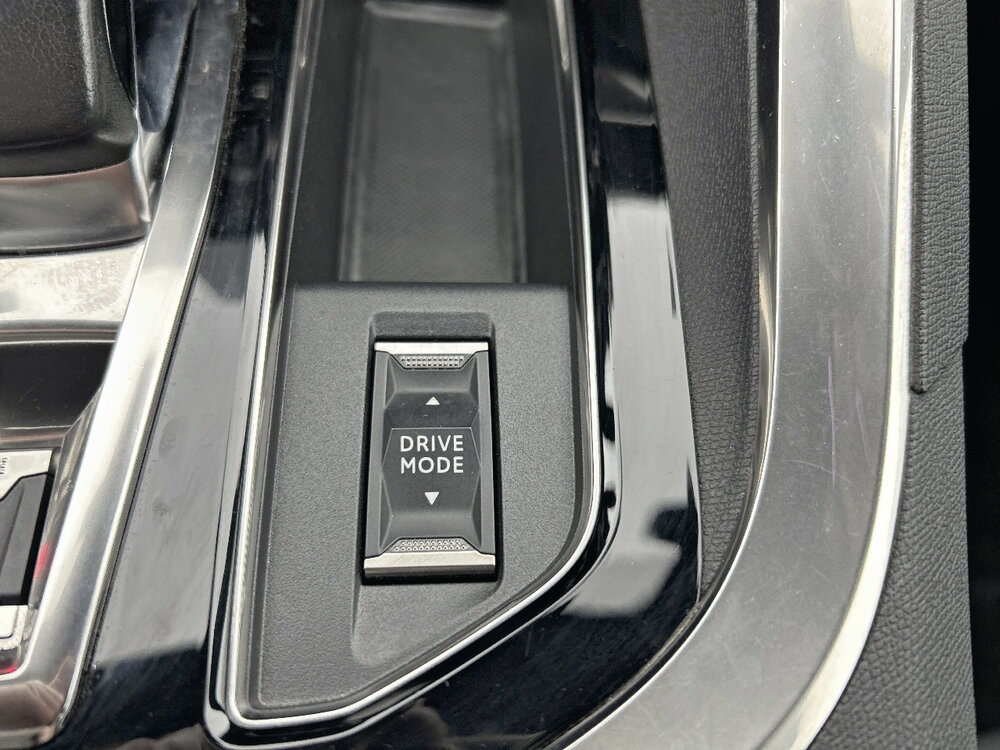 Occasion PEUGEOT 3008 3008 Hybrid 225 e-EAT8 - GT