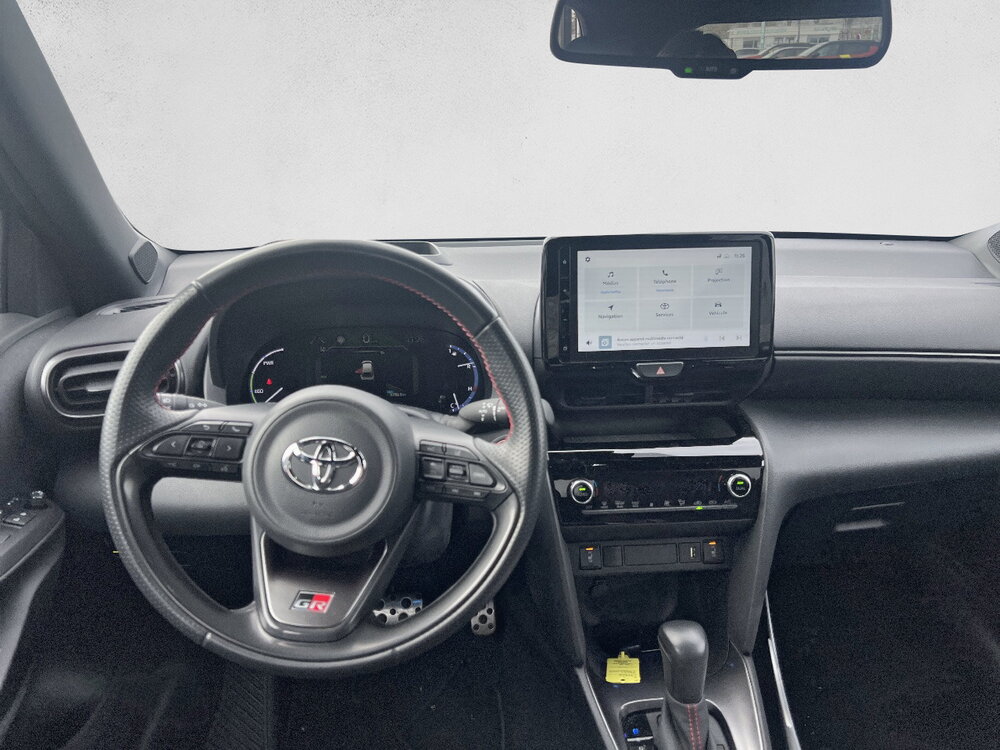 Occasion TOYOTA Yaris Yaris Cross Hybride 116h 2WD - GR SPORT