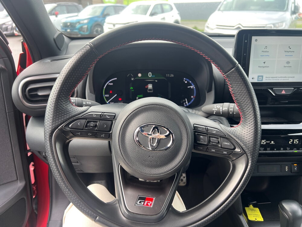 Occasion TOYOTA Yaris Yaris Cross Hybride 116h 2WD - GR SPORT