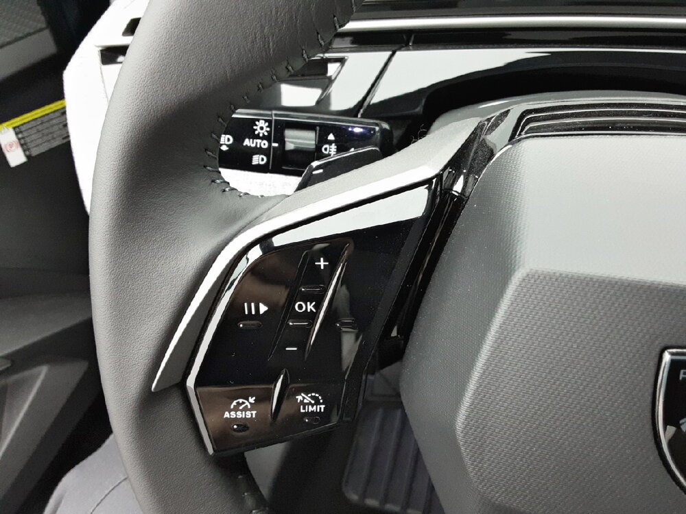 Occasion PEUGEOT 3008 3008 Hybrid 145 e-DCS6 - Allure