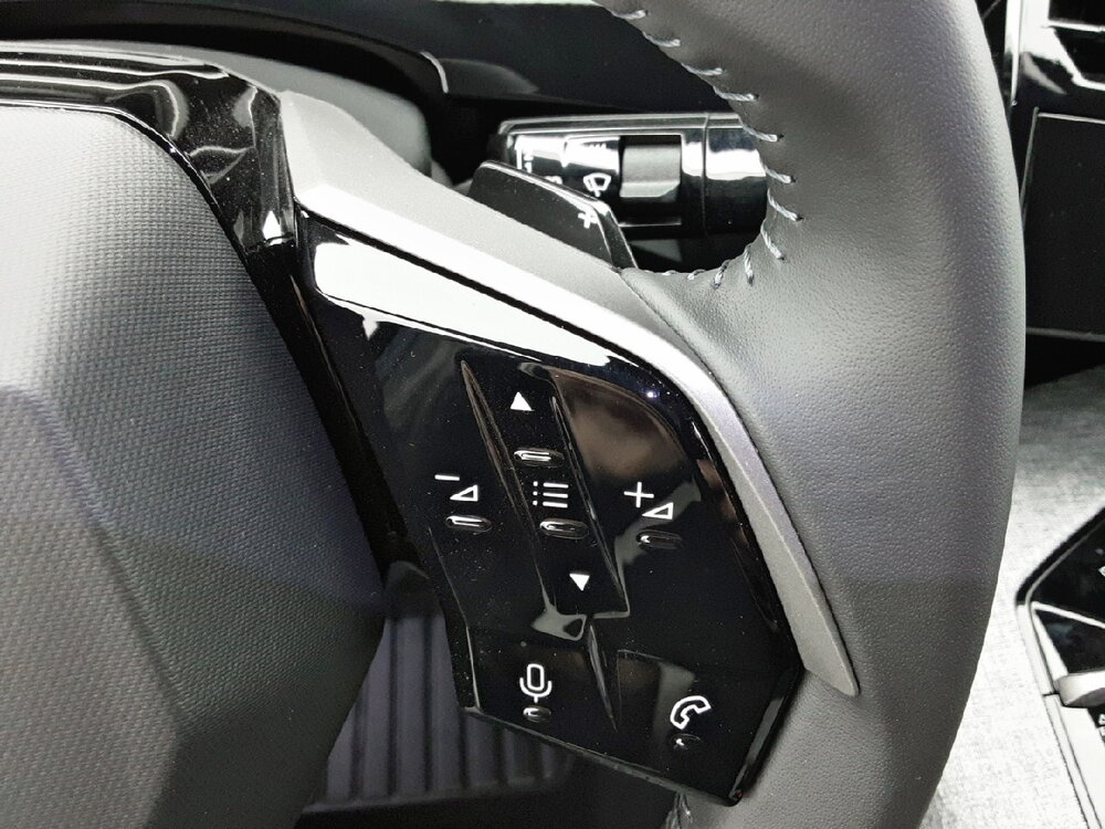 Occasion PEUGEOT 3008 3008 Hybrid 145 e-DCS6 - Allure