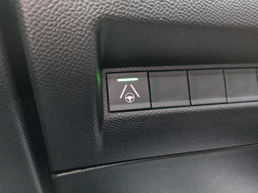 Occasion PEUGEOT 208 208 Hybrid 110 e-DCS6 - GT Exclusive