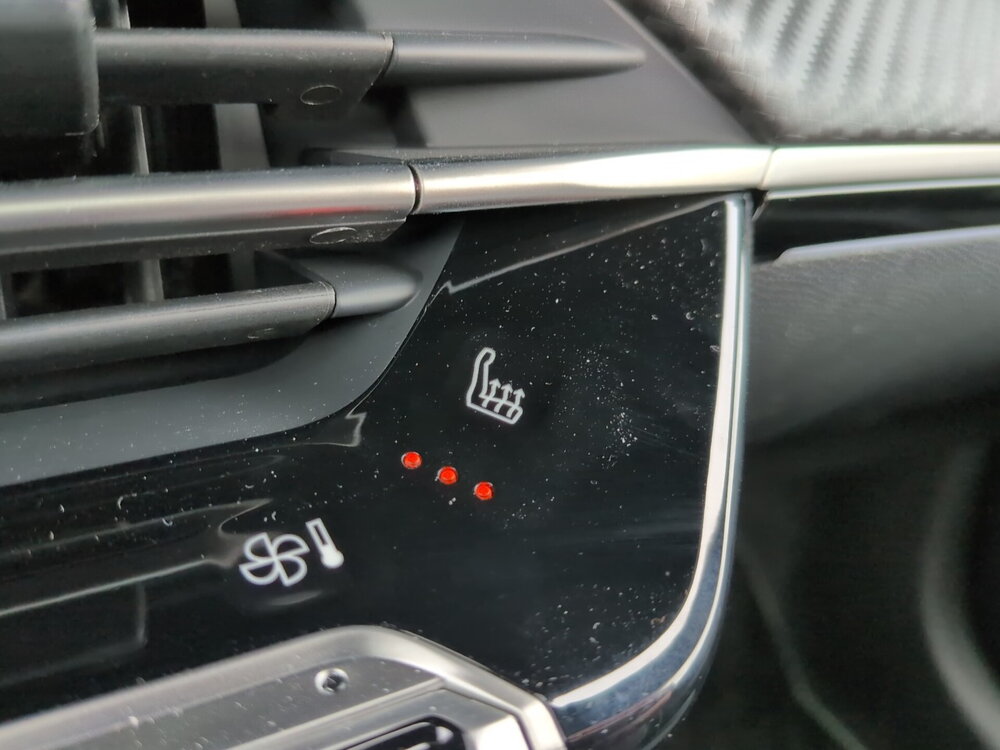 Occasion PEUGEOT 208 208 Hybrid 110 e-DCS6 - GT Exclusive