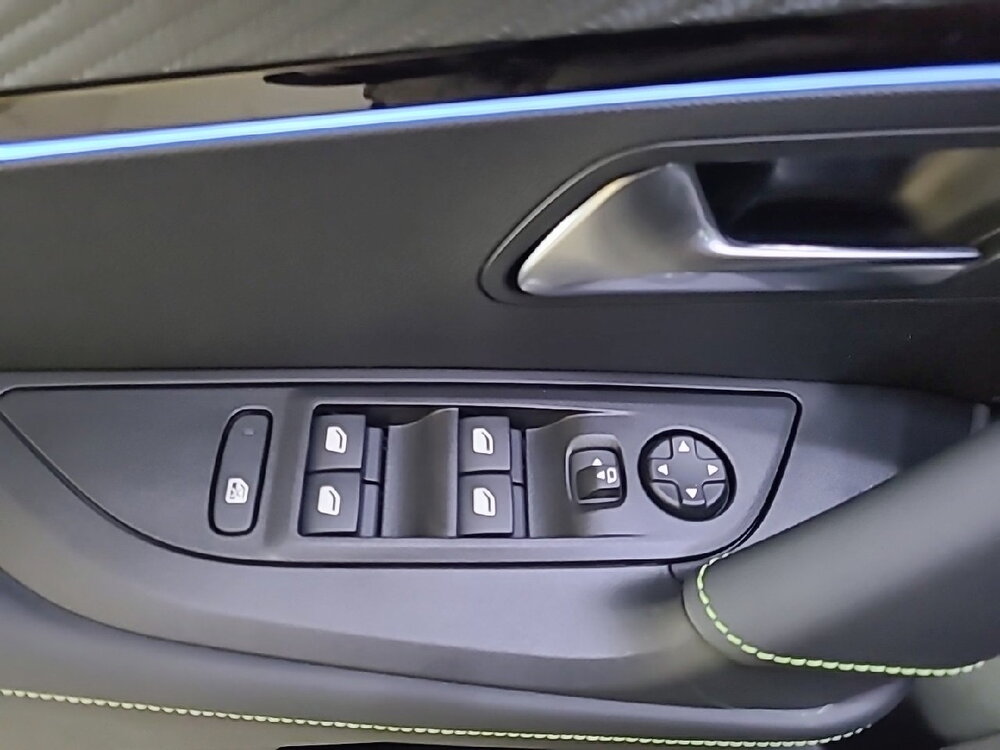 Occasion PEUGEOT 2008 2008 Hybrid 145 e-DCS6 - GT