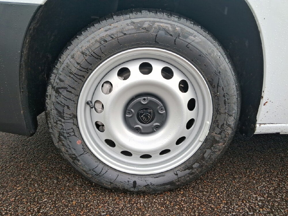 Occasion PEUGEOT Partner PARTNER FOURGON XL 950 KG BLUEHDI 130 S&S EAT8