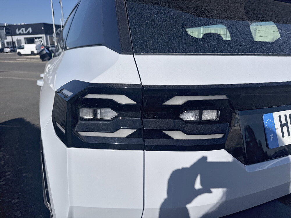 Occasion JEEP Compass Compass 1.2 Turbo T3 145 ch BVR6 e-Hybrid 4x2 - Altitude