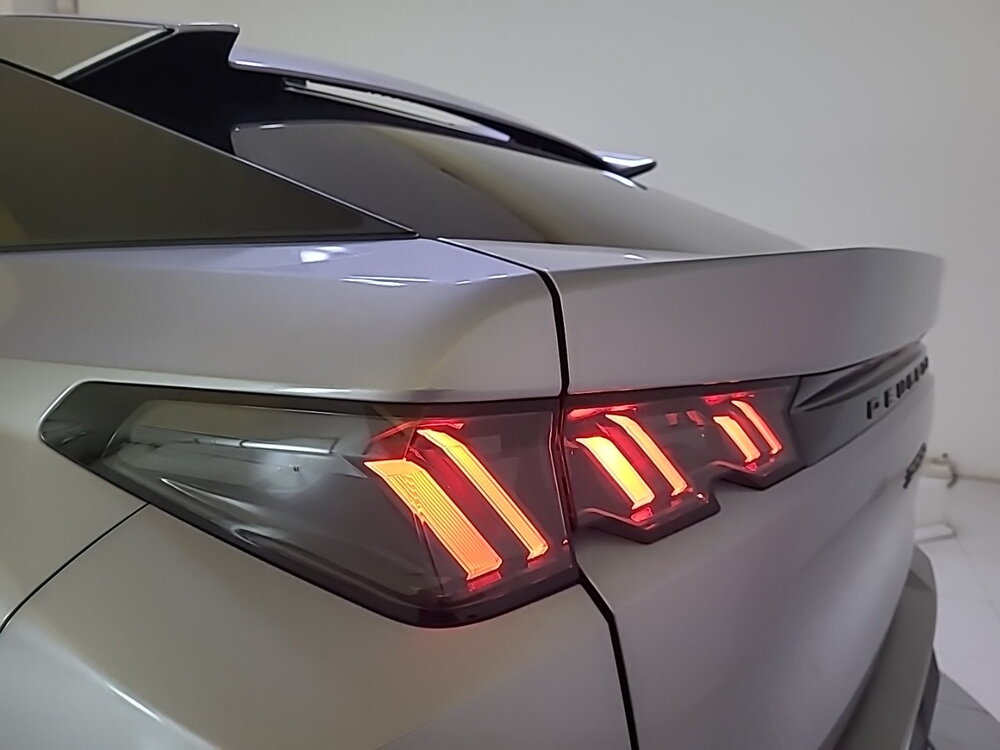 Occasion PEUGEOT 3008 3008 Hybrid 145 e-DCS6 - Allure