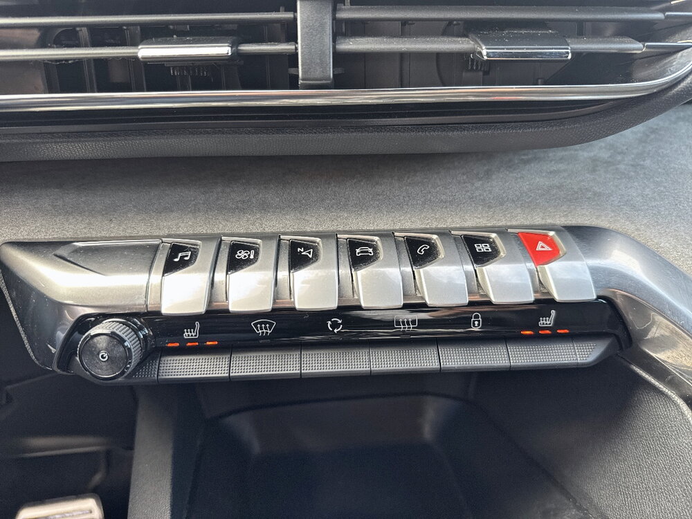 Occasion PEUGEOT 3008 3008 PureTech 130ch S&S EAT8 - GT