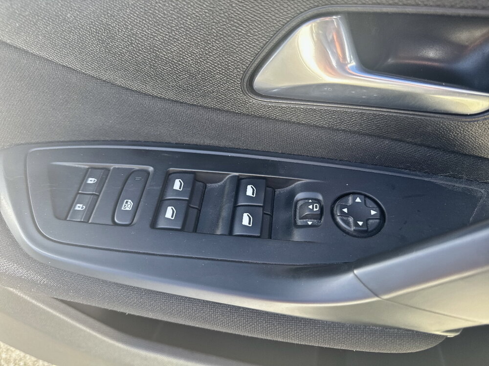 Occasion PEUGEOT 308 308 SW BlueHDi 130ch S&S EAT8 - Active Pack