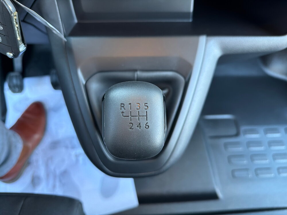 Occasion OPEL Vivaro VIVARO FGN DIESEL 150 CH XL MANUELLE