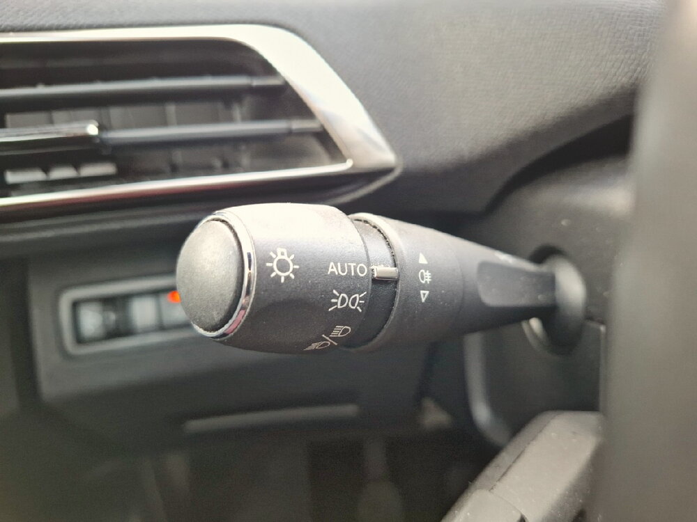 Occasion PEUGEOT 3008 3008 PureTech 130ch S&S BVM6 - Allure Pack