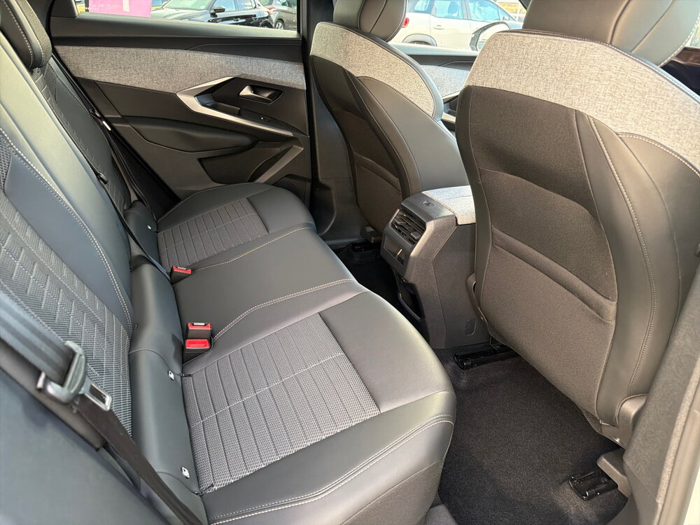 Occasion PEUGEOT 3008 3008 Hybrid 136 e-DCS6 - Allure