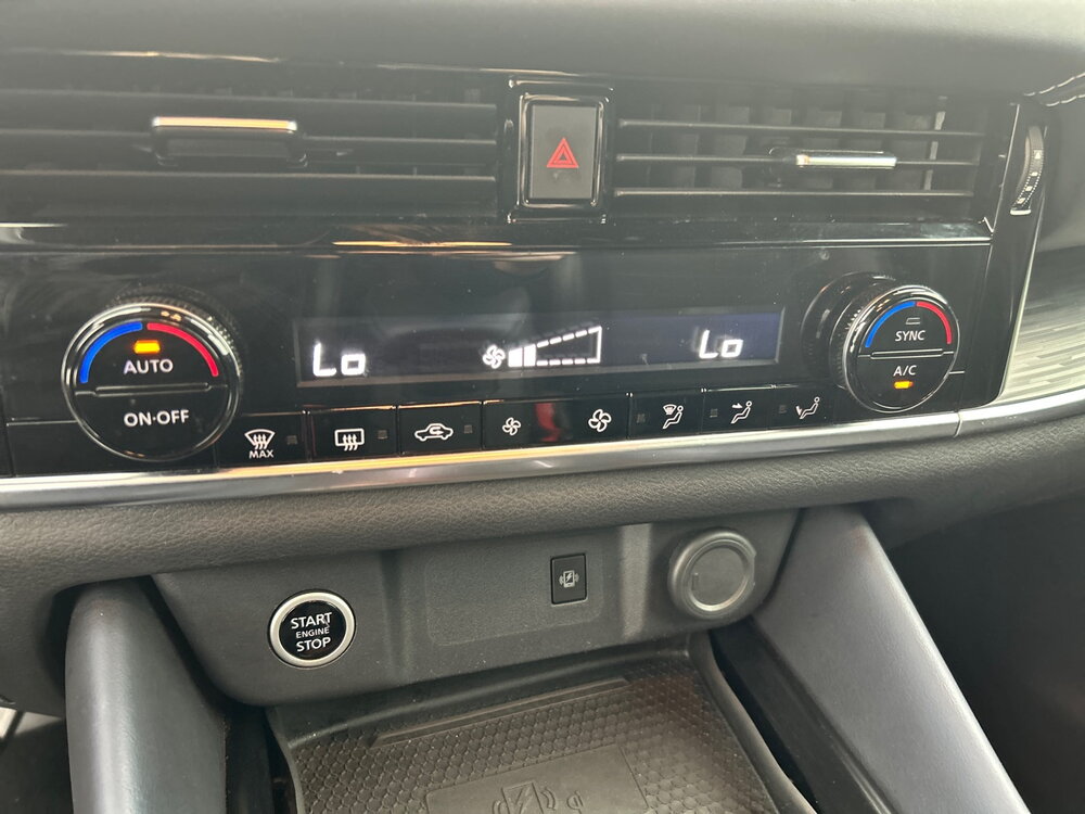 Occasion NISSAN Qashqai Qashqai Mild Hybrid 158 ch Xtronic - Tekna