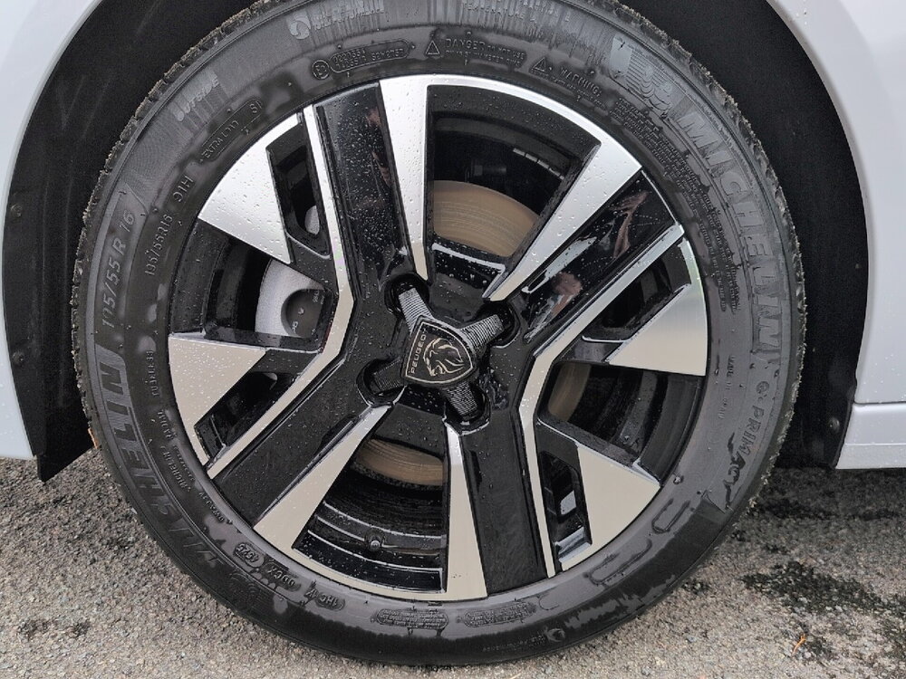 Occasion PEUGEOT 208 208 Hybrid 110 e-DCS6 - Allure