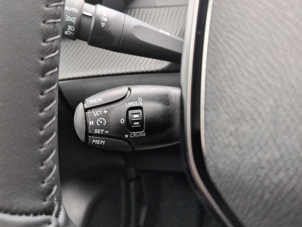 Occasion PEUGEOT 208 208 Hybrid 110 e-DCS6 - Allure
