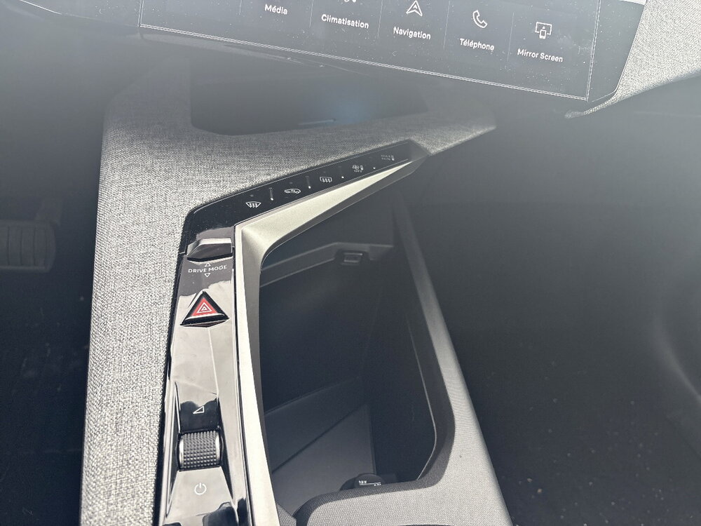 Occasion PEUGEOT 3008 3008 Hybrid 145 e-DCS6 - Allure