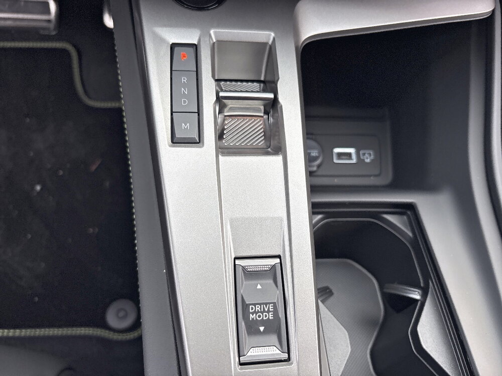 Occasion PEUGEOT 308 308 Hybrid 145 e-DCS6 - GT Exclusive