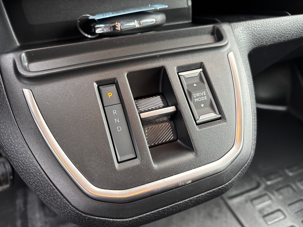 Occasion PEUGEOT Expert EXPERT CA FIXE M BLUEHDI 180 S&S EAT8 - TECH EDITION