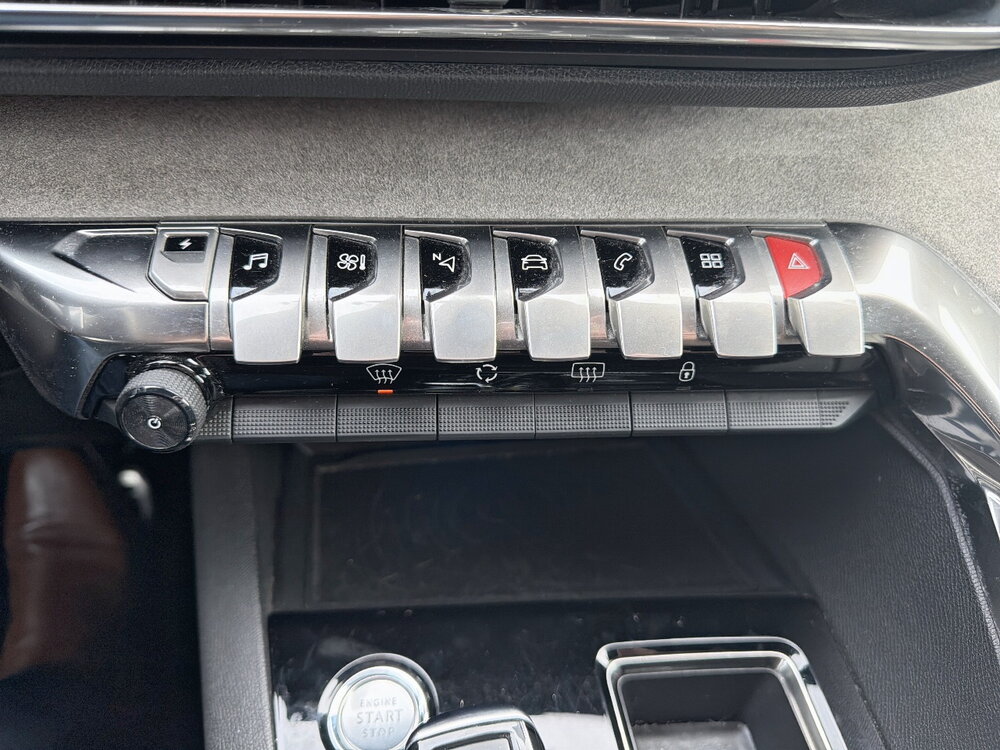 Occasion PEUGEOT 3008 3008 Hybrid 225 e-EAT8 - GT