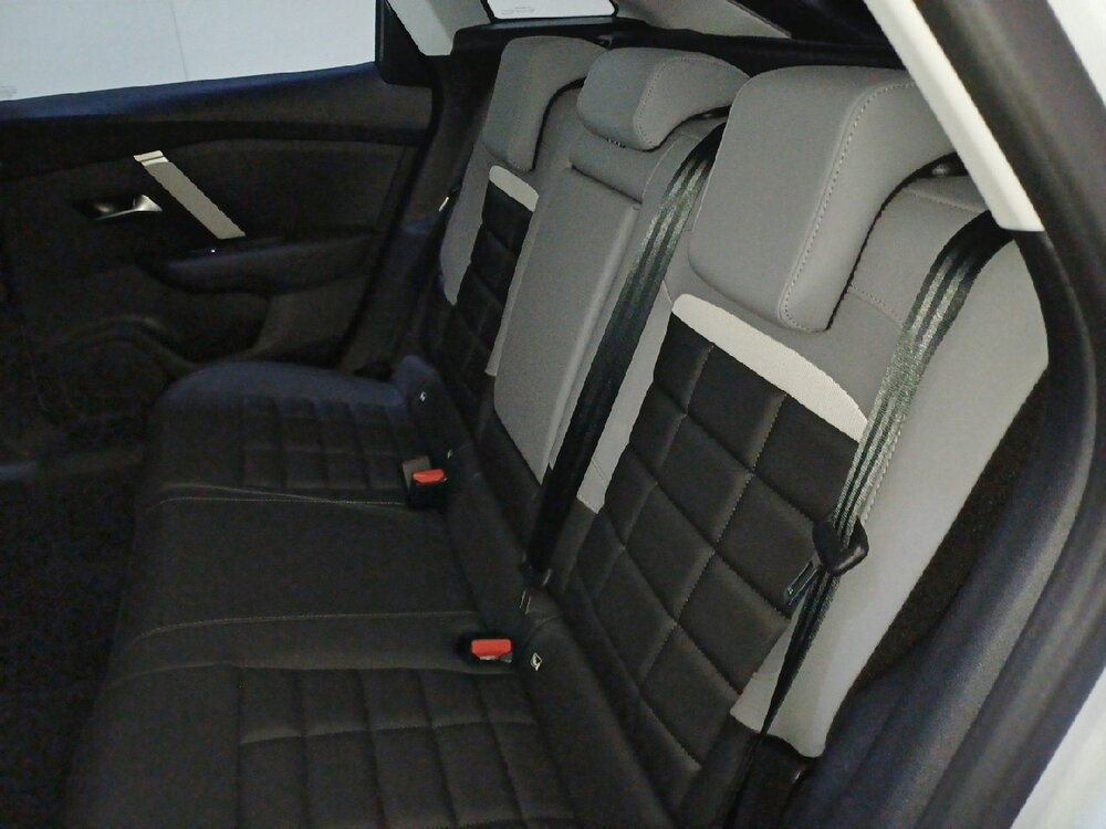 Occasion CITROEN C4 C4 Hybride 136 e-DCS6 - Max