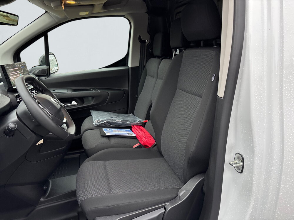 Occasion PEUGEOT Partner PARTNER FOURGON M DIESEL 100 CH MANUELLE - SERIE SPECIALE PRO SKILL