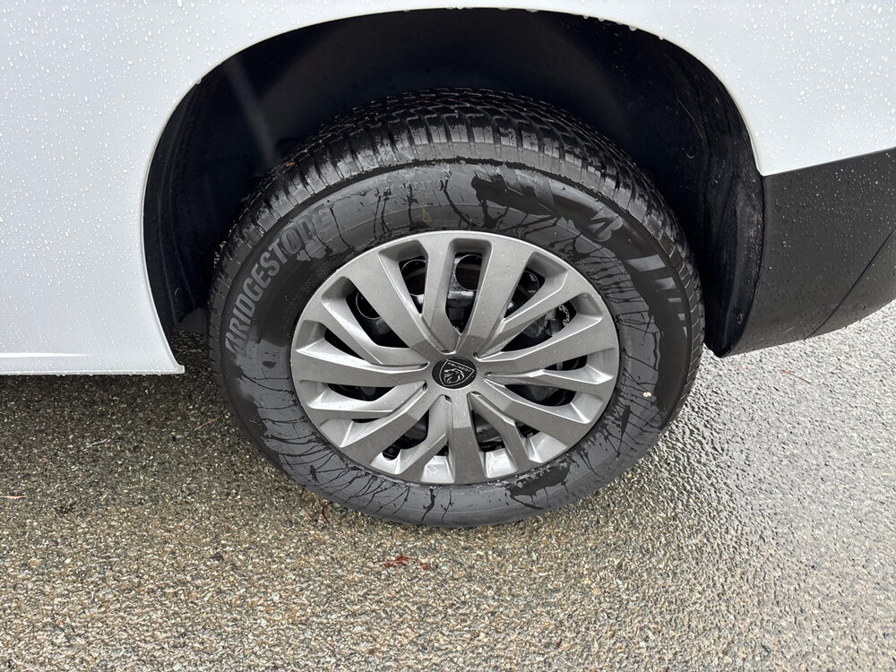 Occasion PEUGEOT Partner PARTNER FOURGON M DIESEL 100 CH MANUELLE - SERIE SPECIALE PRO SKILL
