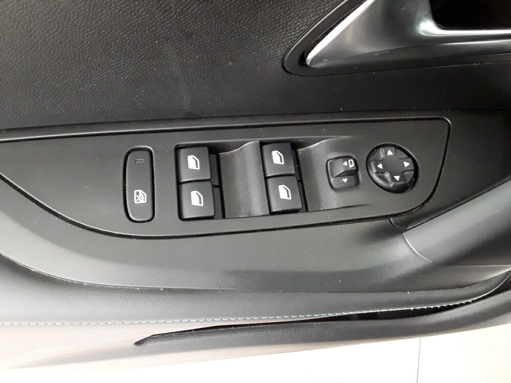 Occasion PEUGEOT 2008 2008 BlueHDi 130 S&S EAT8 - Allure Business